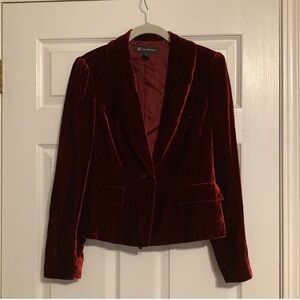 Women’s Velvet Blazer Size Small NWOT
